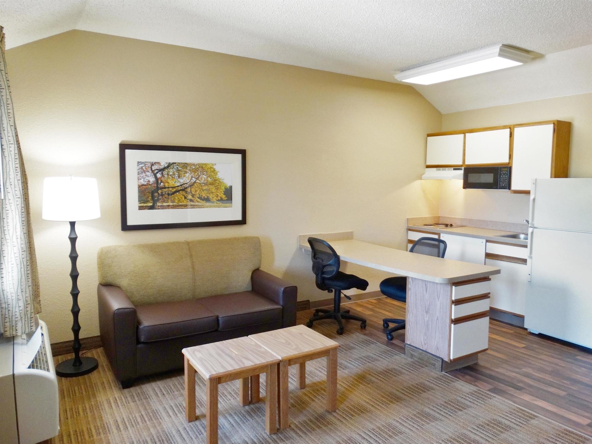 Extended America - - Alliant Avenue Louisville-Jefferson County